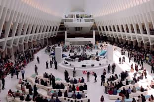 В Нью-Йорке открылся молл Всемирного торгового центра