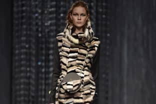 Milano moda donna: grunge di lusso per Aigner