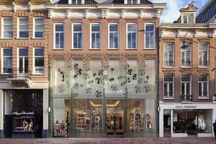 Glazen gevel van Chanel-pand PC Hooftstraat is nu al gebarsten