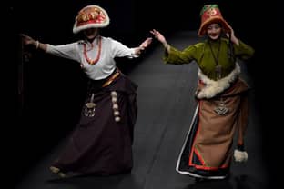 Tibetan fashion hits the Beijing runway