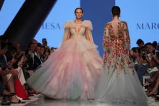 Mode unisexe minimaliste à l'Arab Fashion Week de Dubaï