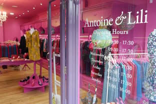 Antoine & Lili ouvre une première boutique en Grande Bretagne