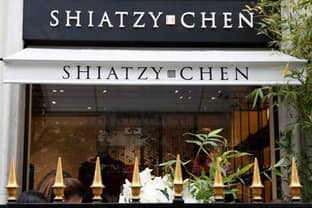 Shiatzy Chen ouvre un flagship avenue Montaigne
