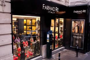 Farhad Re apre a Parigi