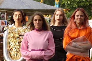 В Томске состоялся показ коллекции модных смирительных рубашек