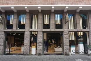 In Bildern: Der neue Omoda Flagship Store in Amsterdam, designt von Piet Boon