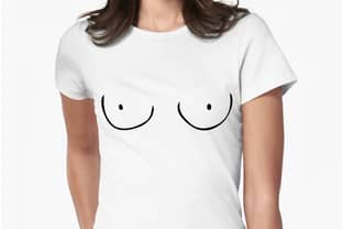 Российские фабрики выпустили футболки с изображением женской груди