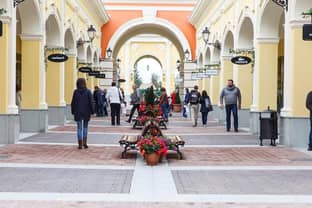 В Петербурге открыли вторую очередь Outlet Village Пулково за 22 млн евро