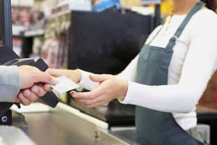 How workforce management enhances customer experience in retail 
