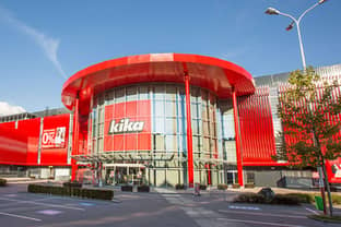 Signa sells kika Eastern Europe to XXXLutz