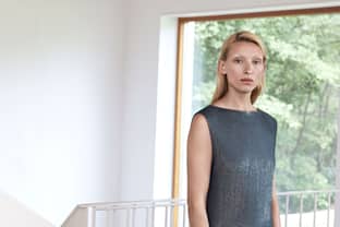 Filippa K lanceert de Herfst/Winter 2019 collectie met topmodel Maggie Maurer in het architectonische project ''Open Space''