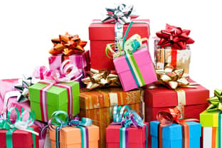 The conscious consumer at Christmas: Are the days of wrapping paper numbered?