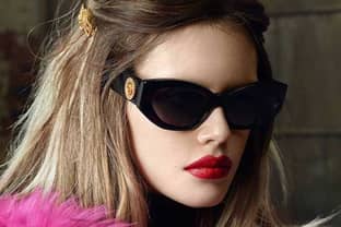Versace and Luxottica renew eyewear license
