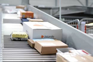35 procent meer pakketten verstuurd in 2020, PostNL grootste bezorger 