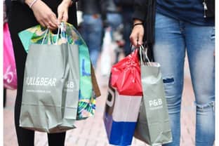 Besucheraufkommen in deutschen Einkaufslagen nähert sich wieder Vor-Corona-Niveau