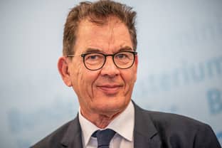 Nach einem Jahr Grüner Knopf: Minister Gerd Müller kündigt überraschend Rückzug an