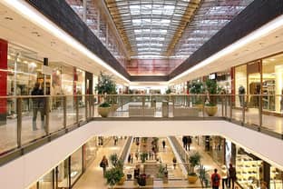 La afluencia a los centros comerciales cae un -20,4 por ciento en octubre
