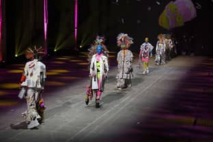 Wildes mit Kabelbindern: Berliner Modewoche online eröffnet