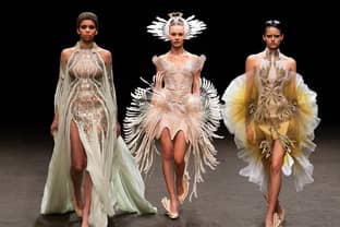 Iris van Herpen inspired by fungi for haute couture collection