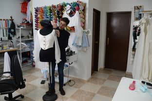 Nicolás Montenegro, el diseñador que desde su pueblo apuesta por la alta costura