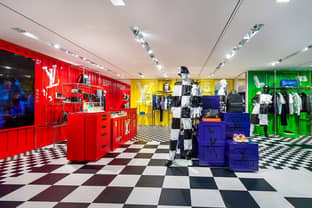 Louis Vuitton porta a Milano i container colorati della sfilata uomo