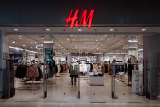 H&M будет перерабатывать одежду в России