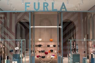 Furla ouvre un flagship à Dubaï