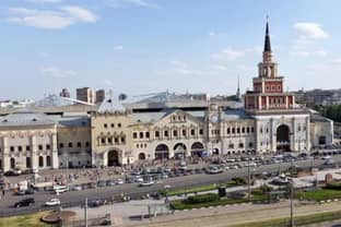 На вокзалах Москвы появятся сетевые магазины одежды