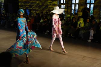 Labels to Watch: Fünf innovative Modemarken der Istanbul Modest Fashion Week