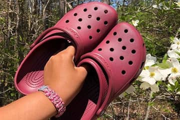 Crocs posts rise in Q2 earnings