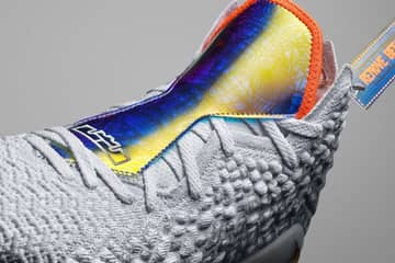 Nike требует запретить импорт кроссовок Adidas в США из-за нарушения патента