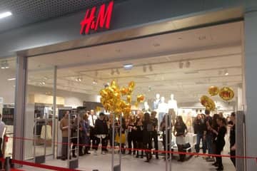 Квартальная прибыль H&M упала в 1,7 раза