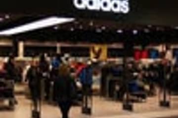 Adidas пострадал из-за проблем с логистикой в РФ