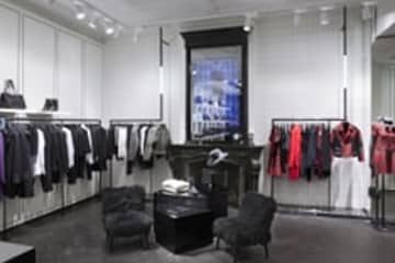 Karl Lagerfeld opent in Antwerpen