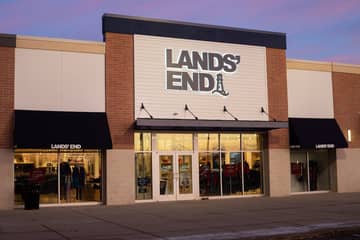 Lands' End reports loss, revenues decrease 