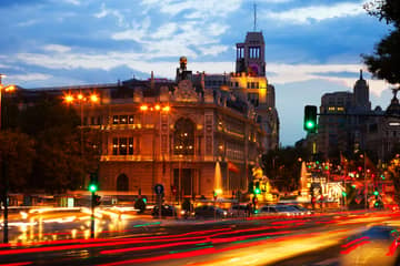 Madrid camina hacia la recuperación del consumo