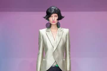 Giorgio Armani to stage guest free couture show