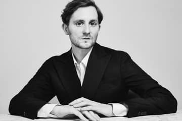Giorgio Armani holt Editor-in-Chief der italienischen Harper's Bazaar 