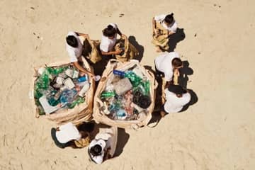 Adidas lanza una colección hecha de plástico recuperado del océano