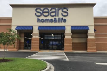 Sears stores to be put up for sale