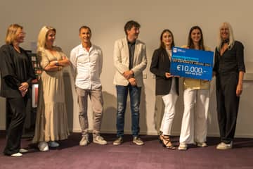 Students win Meester Koetsier Entrepreneur Award with sustainable packaging concept Boxcet