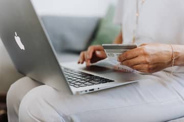 Studie: Online-Shopper zahlen am liebsten per Rechnung oder Paypal