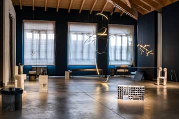 Rick Owens zeigt Möbelstücke in gemeinsamer Ausstellung mit italienischen Designern