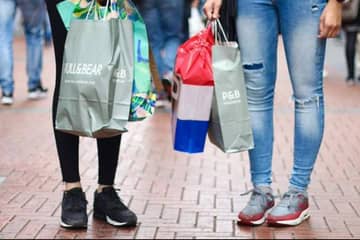 Verbraucher:innen uneins: Kauflust sinkt, Konjunkturerwartung steigt