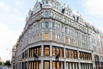 Video: Een rondleiding in de flagshipstore van Burberry op Sloane Street, Londen