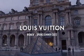 Vídeo: Louis Vuitton traslada la pasarela de la PFW al Louvre