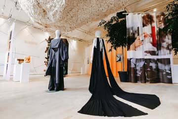Ein Anzug aus Bananenfasern: Die Ausstellung „Grow“ bei Fashion for Good zeigt eine Zukunft mit Biomaterialien