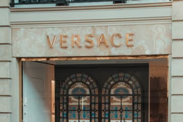 Versace nombra a Cedric Wilmotte como su director ejecutivo interino