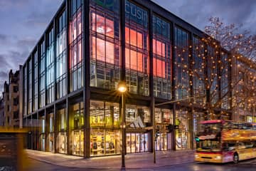 Hyperlokal: Der neue Adidas Flagship Store eröffnet in Berlin 