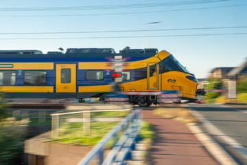 NS raadt treinreizen naar België af vanwege grote drukte 